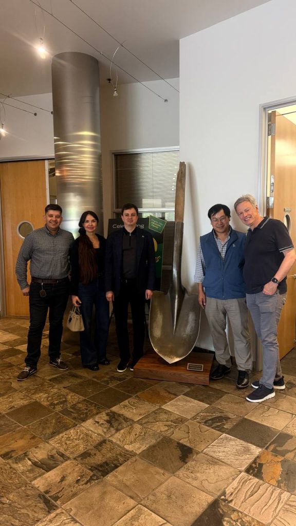 DOBROBAT representatives participated in a professional meeting with leadership and industry professionals from Devcon focused on operational efficiency, project coordination, and scalable approaches to reconstruction in crisis-affected environments.