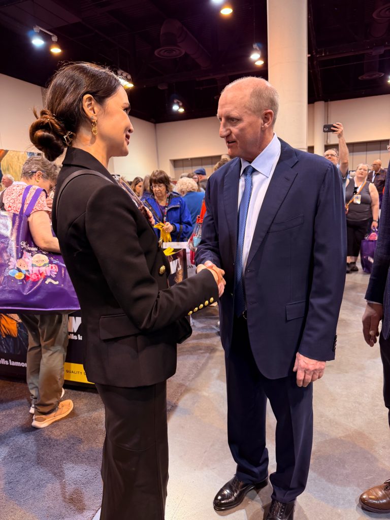 Exploring Global Perspectives on Leadership, Resilience, and Sustainable Growth